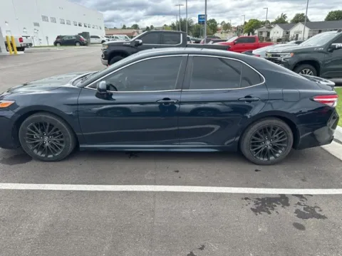 More photos of 2019 Toyota Camry SE at Jim Norton T-Town Chevrolet, OK