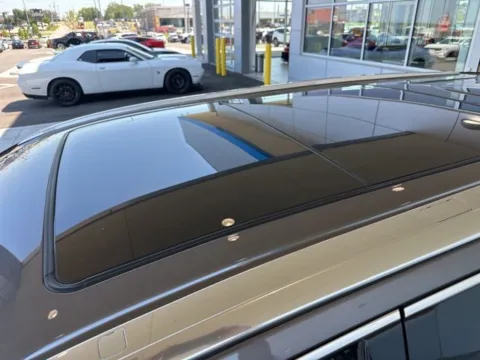 More photos of 2018 Toyota Highlander Limited Platinum at Jim Norton T-Town Chevrolet, OK