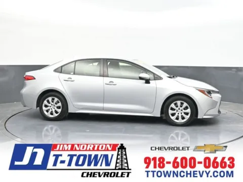 Silver 2022 Toyota Corolla LE for sale in Tulsa, OK