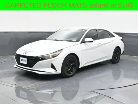 Another view of 2022 Hyundai Elantra SE for sale in Tulsa, OK at Jim Norton T-Town Chevrolet