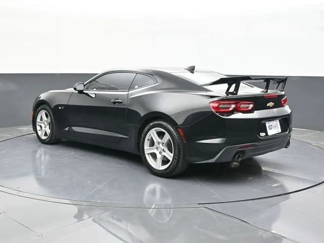 2022 Chevrolet Camaro 1LT photo 3
