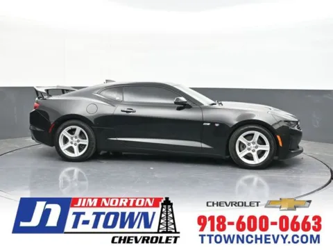 Black 2022 Chevrolet Camaro 1LT for sale in Tulsa, OK