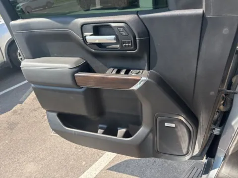 More photos of 2021 GMC Sierra 1500 SLT at Jim Norton T-Town Chevrolet, OK