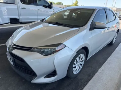 More photos of 2019 Toyota Corolla LE at Jim Norton T-Town Chevrolet, OK
