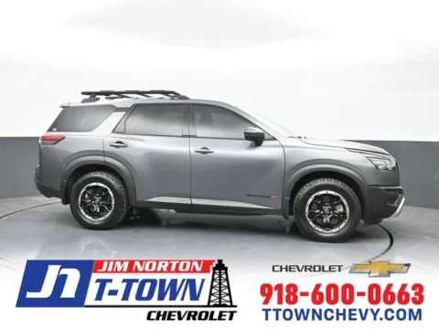 Gray 2023 Nissan Pathfinder Rock Creek for sale in Tulsa, OK