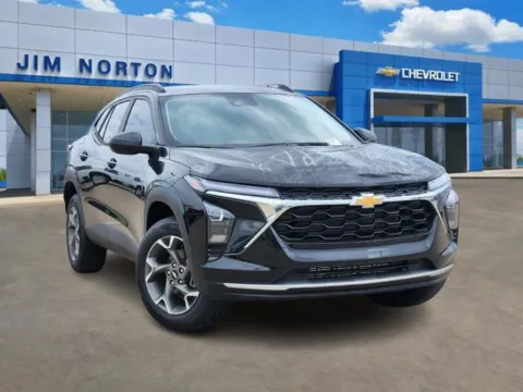 Black 2025 Chevrolet Trax LT for sale in Tulsa, OK