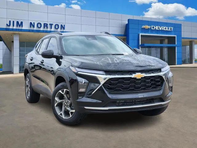 Black 2025 Chevrolet Trax LT for sale in Tulsa, OK