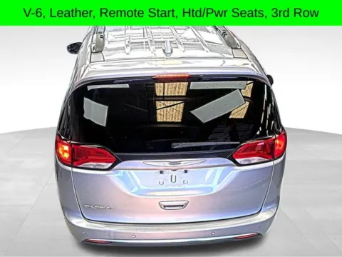 More photos of 2018 Chrysler Pacifica Touring L at Jim Norton T-Town Chevrolet, OK