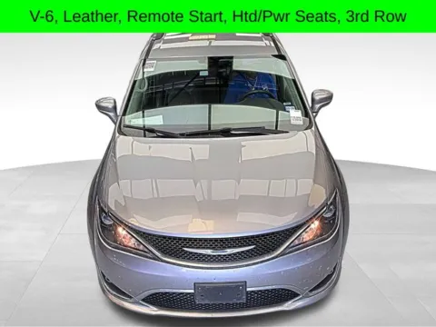 Photos of 2018 Chrysler Pacifica Touring L for sale in Tulsa, OK at Jim Norton T-Town Chevrolet