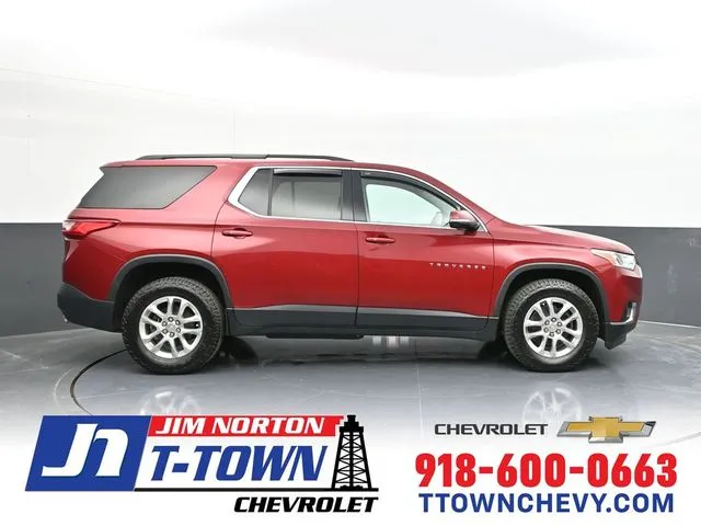Red 2020 Chevrolet Traverse LT for sale in Tulsa, OK