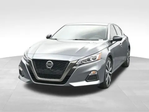 Photos of 2022 Nissan Altima 2.5 SR for sale in Tulsa, OK at Jim Norton T-Town Chevrolet