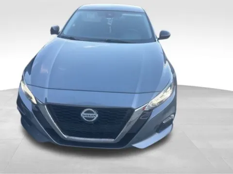 Photos of 2022 Nissan Altima 2.5 SR for sale in Tulsa, OK at Jim Norton T-Town Chevrolet