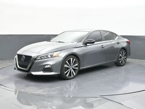 More photos of 2022 Nissan Altima 2.5 SR at Jim Norton T-Town Chevrolet, OK