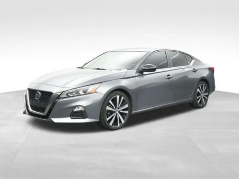 Another view of 2022 Nissan Altima 2.5 SR for sale in Tulsa, OK at Jim Norton T-Town Chevrolet