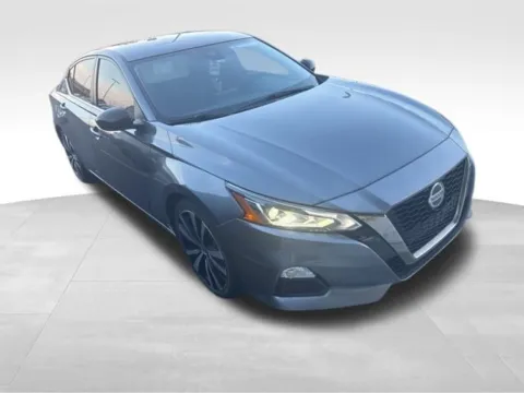 Gray 2022 Nissan Altima 2.5 SR for sale in Tulsa, OK