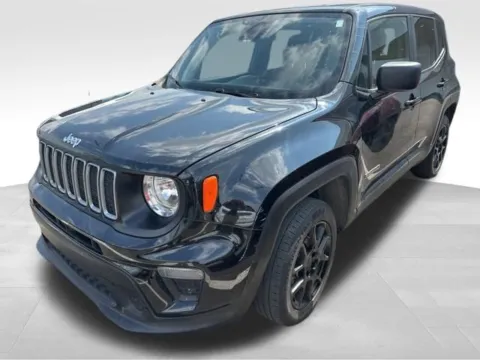 More photos of 2023 Jeep Renegade Latitude at Jim Norton T-Town Chevrolet, OK