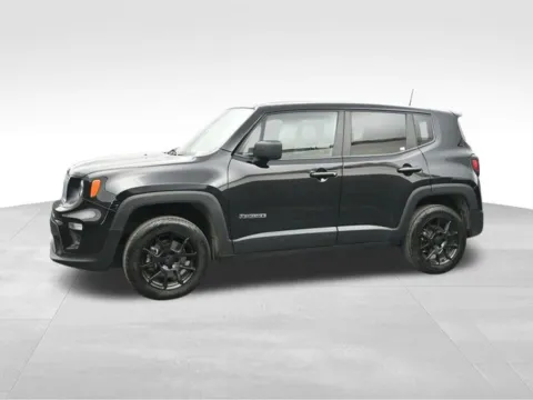 More photos of 2023 Jeep Renegade Latitude at Jim Norton T-Town Chevrolet, OK