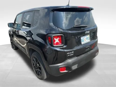 More photos of 2023 Jeep Renegade Latitude at Jim Norton T-Town Chevrolet, OK