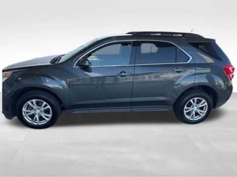More photos of 2017 Chevrolet Equinox LT at Jim Norton T-Town Chevrolet, OK