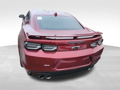 More photos of 2021 Chevrolet Camaro SS at Jim Norton T-Town Chevrolet, OK