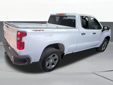 More photos of 2021 Chevrolet Silverado 1500 WT at Jim Norton T-Town Chevrolet, OK