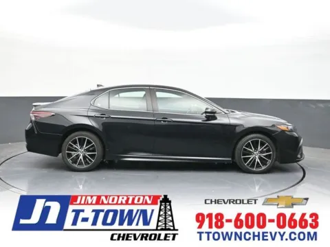 Black 2022 Toyota Camry for sale in Tulsa, OK