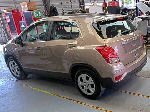 More photos of 2018 Chevrolet Trax LS at Jim Norton T-Town Chevrolet, OK