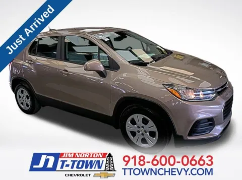 Beige 2018 Chevrolet Trax LS for sale in Tulsa, OK