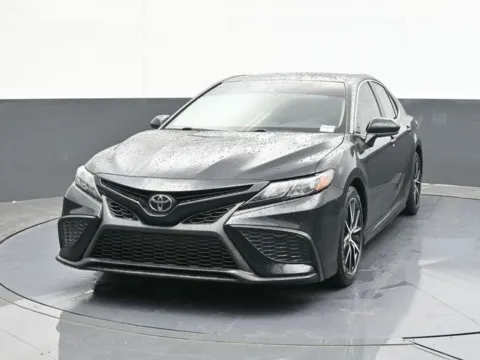 Photos of 2021 Toyota Camry SE for sale in Tulsa, OK at Jim Norton T-Town Chevrolet