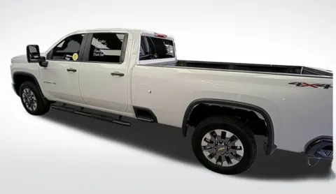 More photos of 2024 Chevrolet Silverado 2500HD Custom at Jim Norton T-Town Chevrolet, OK