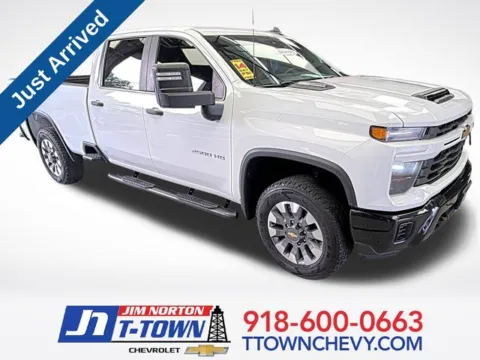 White 2024 Chevrolet Silverado 2500HD Custom for sale in Tulsa, OK