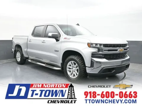 Silver 2019 Chevrolet Silverado 1500 LT for sale in Tulsa, OK