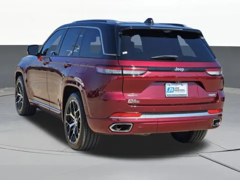 More photos of 2023 Jeep Grand Cherokee Summit Reserve 4xe at Jim Norton T-Town Chevrolet, OK