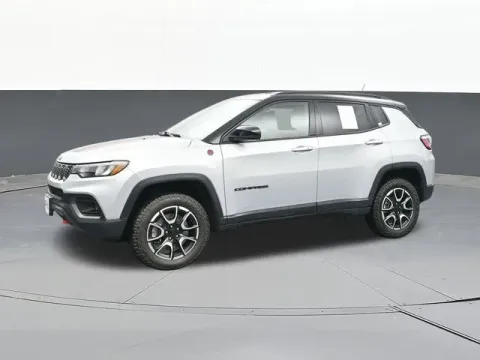More photos of 2024 Jeep Compass Trailhawk at Jim Norton T-Town Chevrolet, OK
