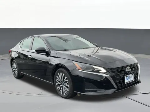 Black 2024 Nissan Altima 2.5 SV for sale in Tulsa, OK