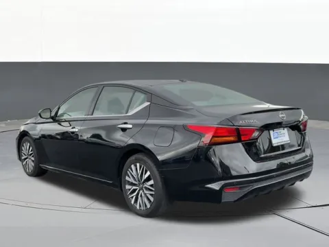 More photos of 2024 Nissan Altima 2.5 SV at Jim Norton T-Town Chevrolet, OK