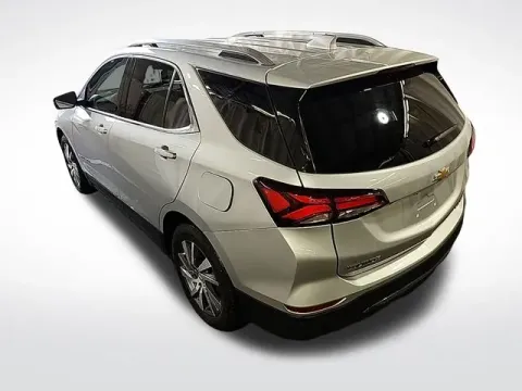 More photos of 2022 Chevrolet Equinox Premier at Jim Norton T-Town Chevrolet, OK