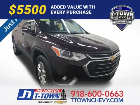 Black 2020 Chevrolet Traverse LT for sale in Tulsa, OK