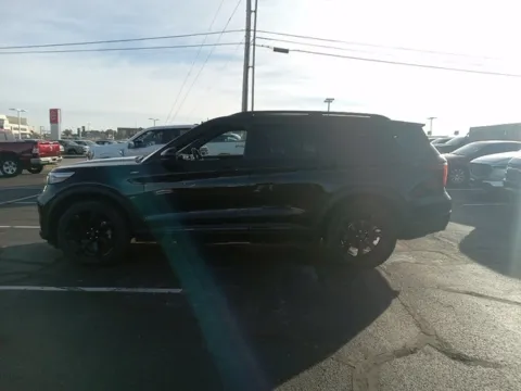 More photos of 2023 Ford Explorer ST-Line at Jim Norton Ford, OK
