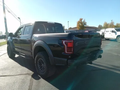 More photos of 2020 Ford F-150 Raptor at Jim Norton Ford, OK