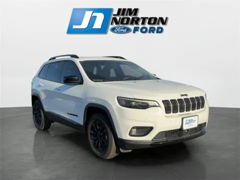 White 2023 Jeep Cherokee Altitude for sale in Broken Arrow, OK