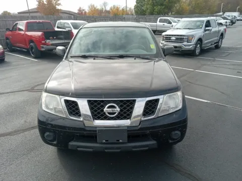 Photos of 2019 Nissan Frontier SV for sale in Broken Arrow, OK at Jim Norton Ford