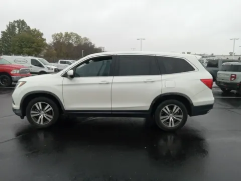 More photos of 2016 Honda Pilot EX-L at Jim Norton Ford, OK