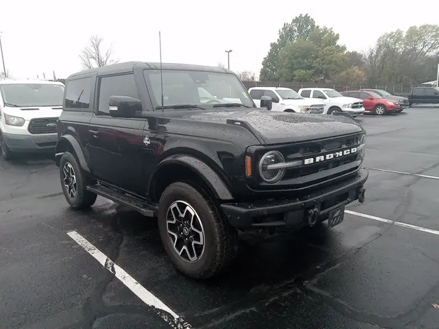 Black 2023 Ford Bronco Outer Banks for sale in Broken Arrow, OK