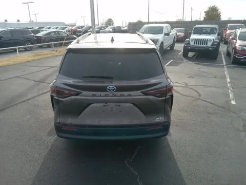 More photos of 2024 Toyota Sienna XLE at Jim Norton Ford, OK