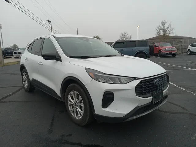White 2024 Ford Escape Active for sale in Broken Arrow, OK