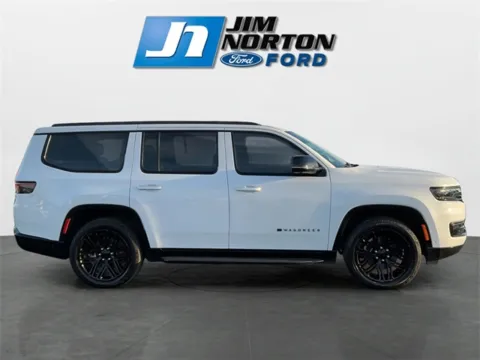 Photos of 2023 Jeep Wagoneer Series II for sale in Broken Arrow, OK at Jim Norton Ford