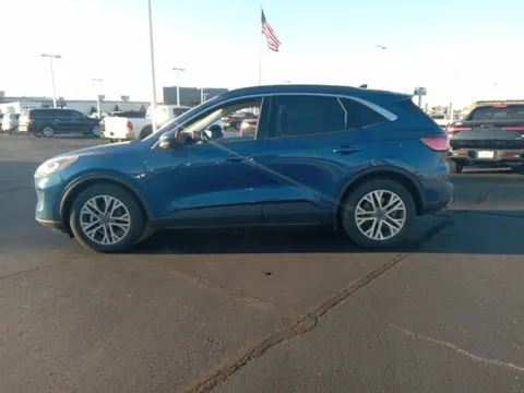 More photos of 2022 Ford Escape SEL at Jim Norton Ford, OK