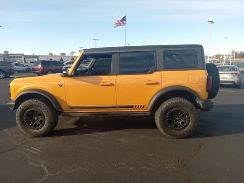 More photos of 2021 Ford Bronco First Edition at Jim Norton Ford, OK
