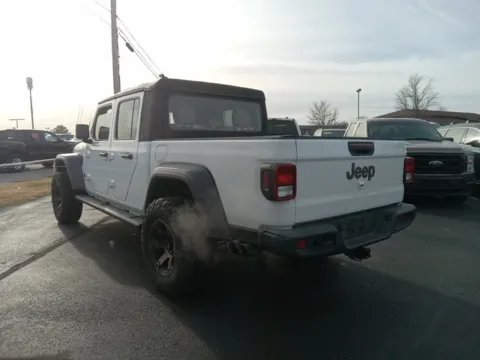 More photos of 2021 Jeep Gladiator Sport at Jim Norton Ford, OK
